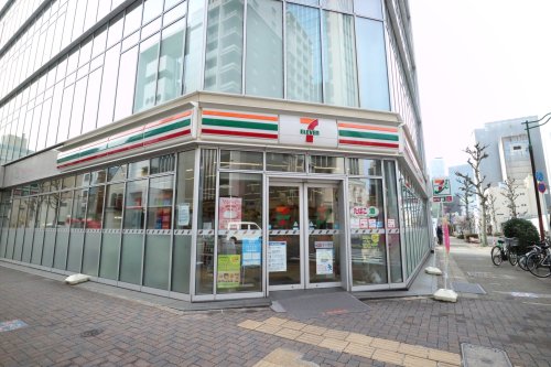 コンビニ　セブンイレブン 名古屋錦1丁目店（コンビニ）まで515m