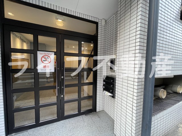 エントランス　毎日通るエントランスはこのようになっています