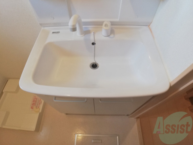 洗面設備　洗面はコチラでお願いします。朝の準備もバッチです。