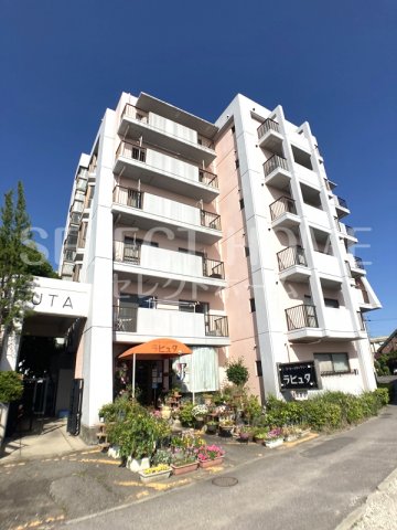 建物外観　外観は落ち着いています