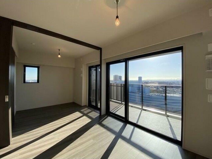 居室・リビング　※他のお部屋の写真になります