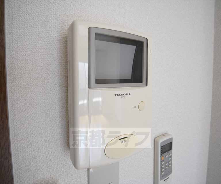 セキュリティ　来客はこれで確認を