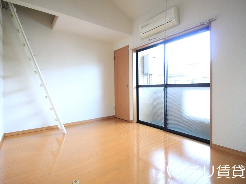 バルコニー　同型タイプの為、現状を優先致します。