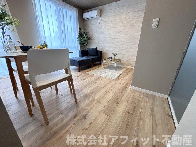 居室・リビング　LDK12.1帖 家具は全てイメージです