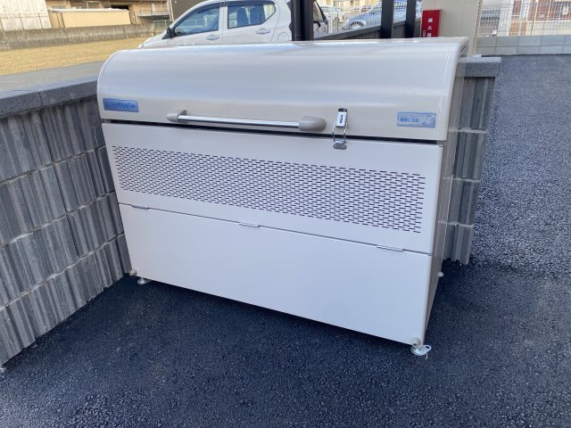 その他　ゴミ捨て場（その他）まで10m