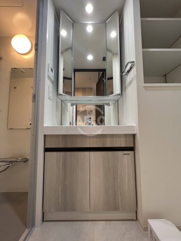 洗面設備　アーバネックス難波WEST　独立洗面台