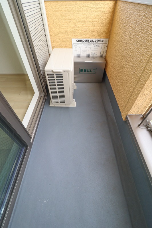 バルコニー　図面と現状に相違がある場合には現状を優先