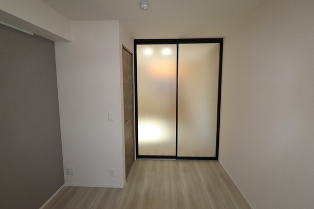 その他部屋・スペース　洋室５．６帖？