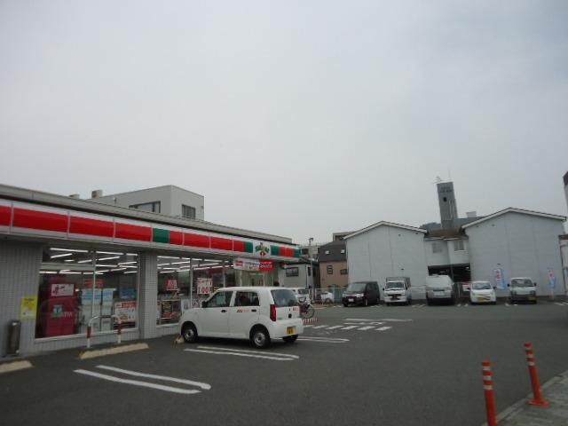 コンビニ　サンクス（コンビニ）まで619m