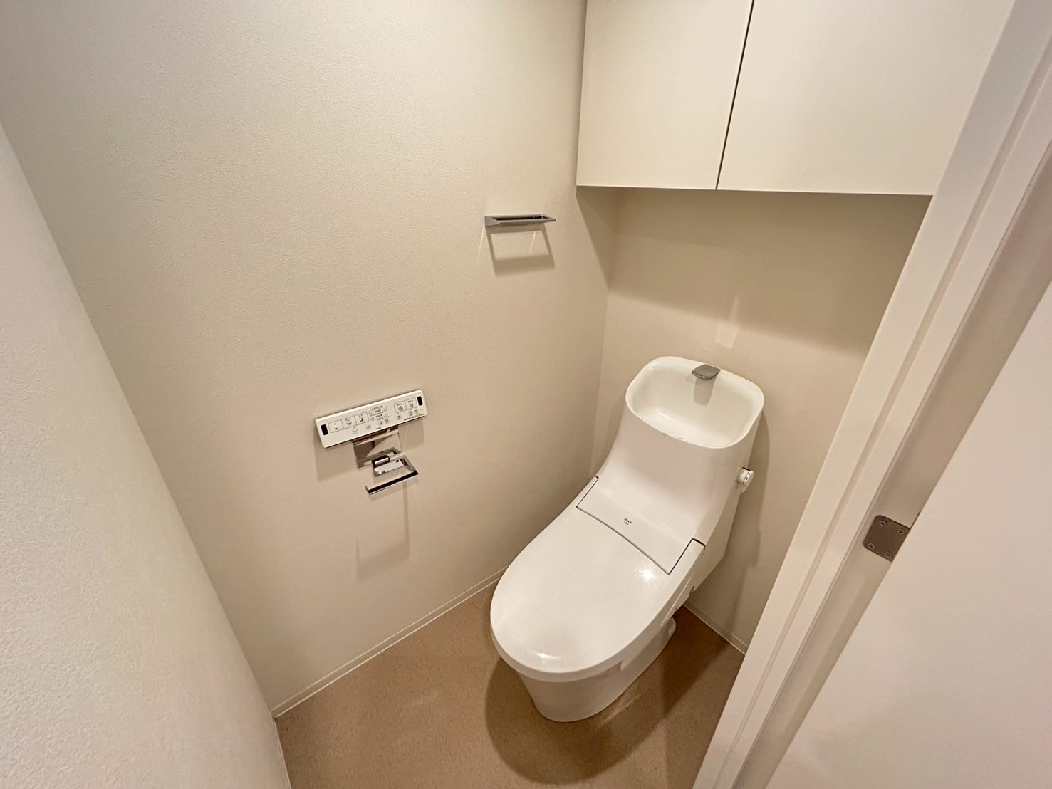 トイレ　他号室参照写真