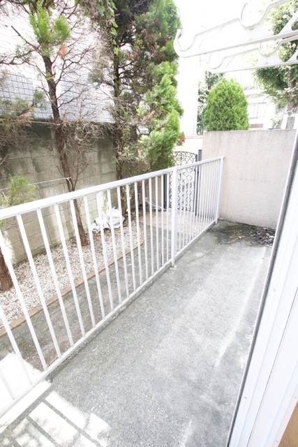 バルコニー　バルコニー