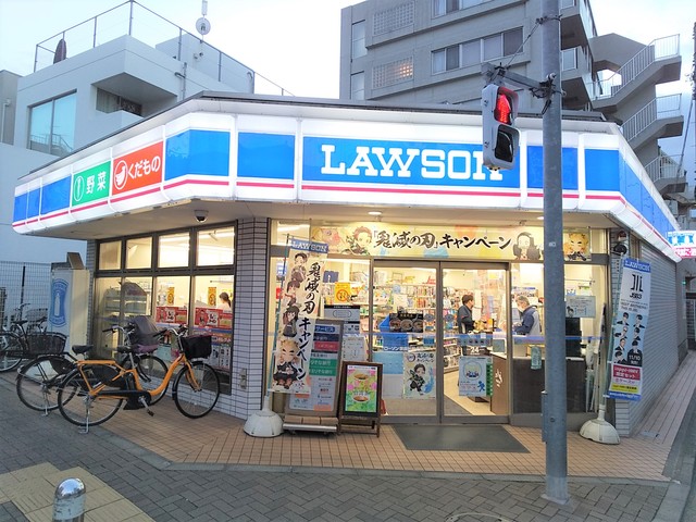 コンビニ　ローソン世田谷駅北店（コンビニ）まで100m