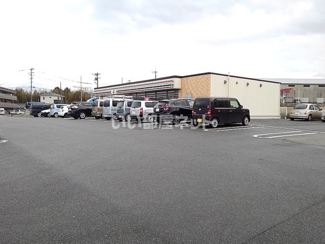 コンビニ　セブンイレブン　八女広川店（コンビニ）まで1165m