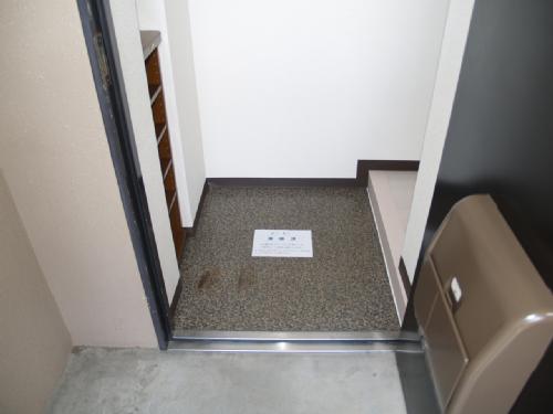 玄関　※イメージ