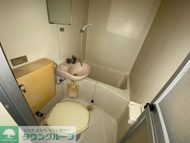 バス・シャワールーム