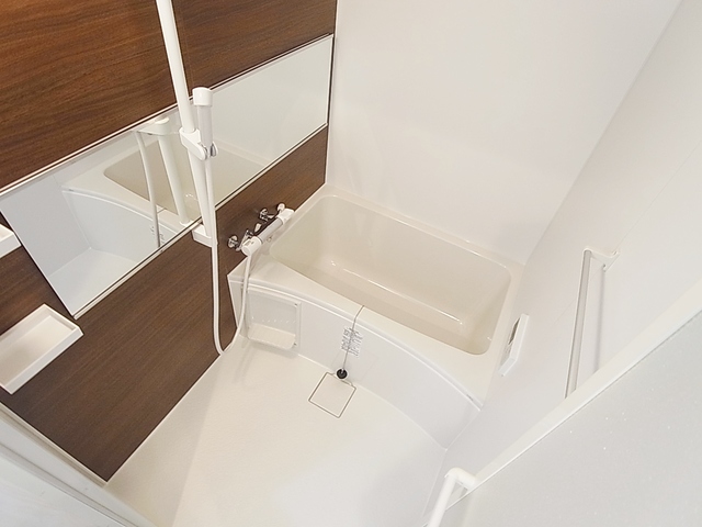 バス・シャワールーム　追炊き可能なバスルームもキレイです