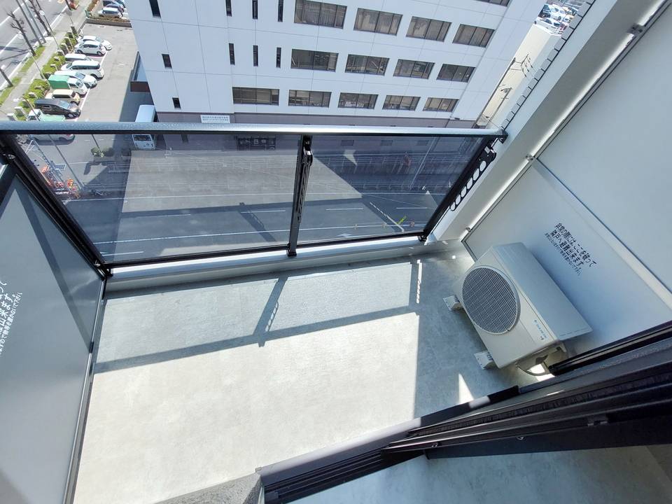 バルコニー　バルコニー