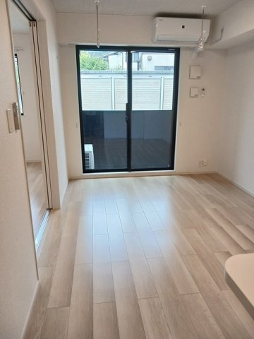 居室・リビング　ゆったりとした居間です