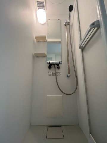 バス・シャワールーム　101号室イメージの為、現状を優先致します。