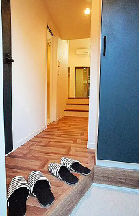 玄関　※別部屋の参考写真となります※現況優先※