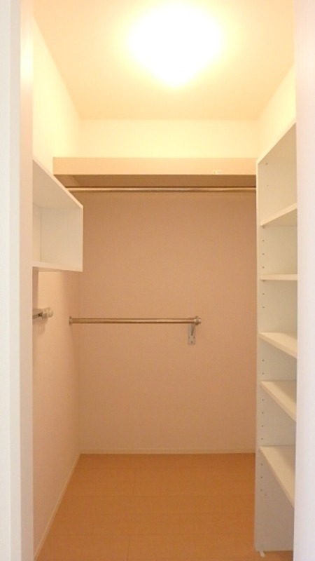 収納　図面と現状に相違がある場合には現状を優先