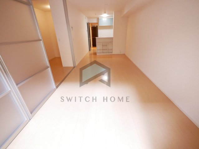 居室・リビング　こちらの居間で趣味の時間をお楽しみください