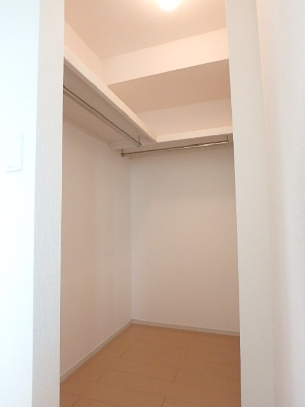 収納　図面と現状に相違がある場合には現状を優先