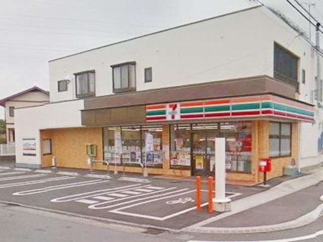 コンビニ　セブンイレブン小田原飯泉店（コンビニ）まで299m