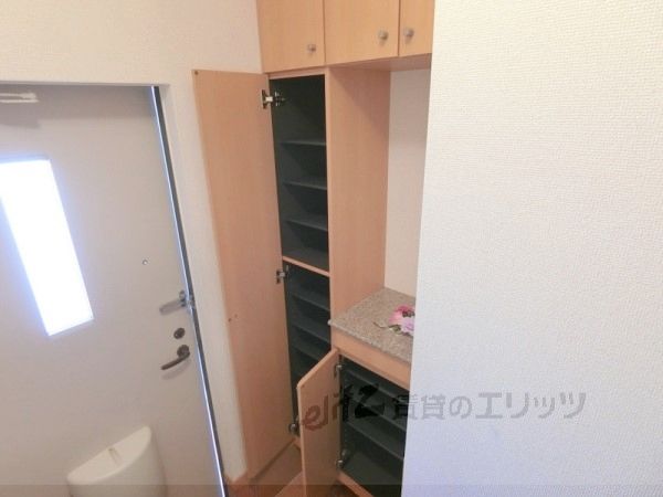 その他設備　下駄箱