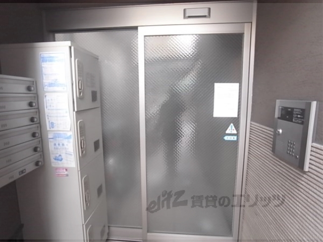 ロビー　ロビー