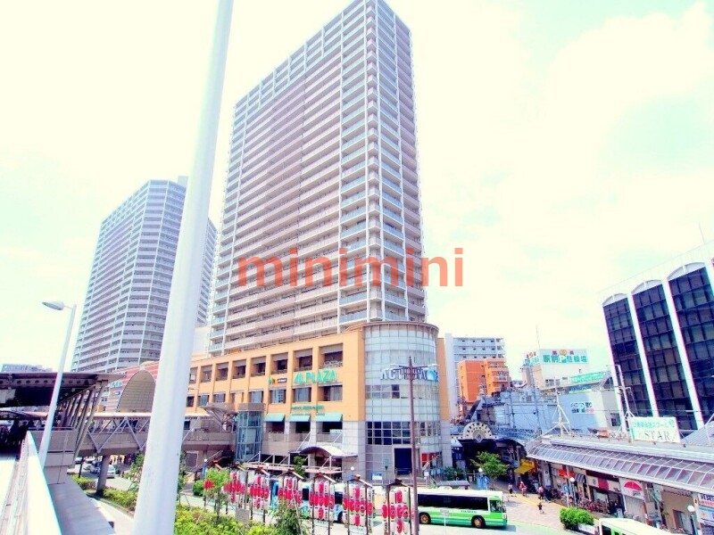 ショッピングセンター　アル・プラザ高槻（ショッピングセンター）まで317m