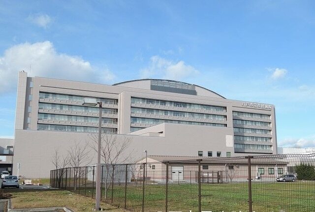 その他　八戸市民病院（その他）まで1000m