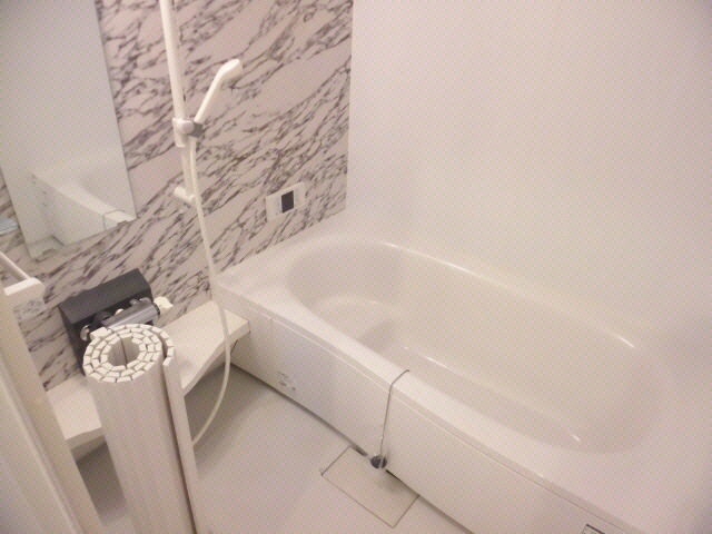 バス・シャワールーム　同型モデル