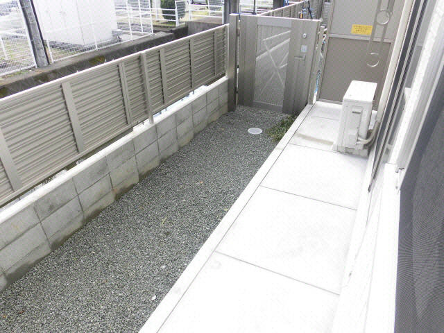 バルコニー　同型モデル