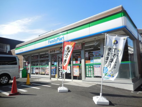 コンビニ　ファミリーマート 市川宝二丁目店（コンビニ）まで436m