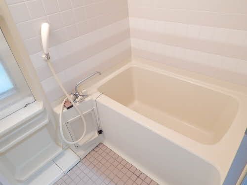 バス・シャワールーム　浴室