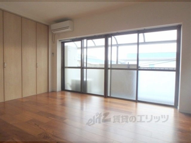 居室・リビング　洋室