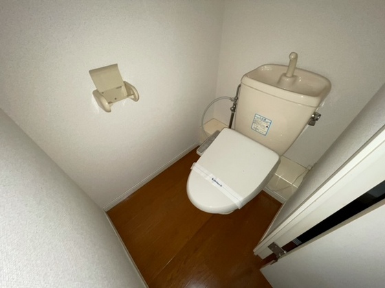 トイレ　※別部屋の写真です