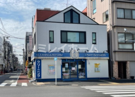 その他　おしゃれ共和国　梅屋敷店（その他）まで162m