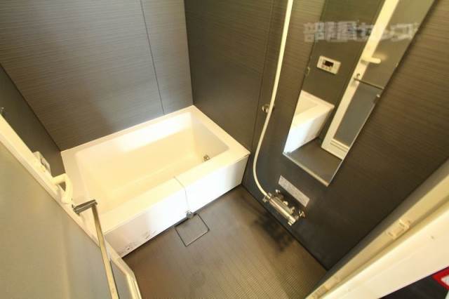 バス・シャワールーム　追焚、乾燥機付バスルーム