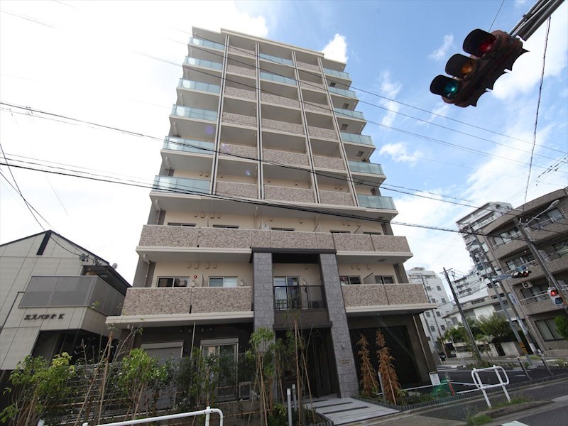 建物外観　外観　宅配ＢＯＸ　防犯カメラ　オートロック