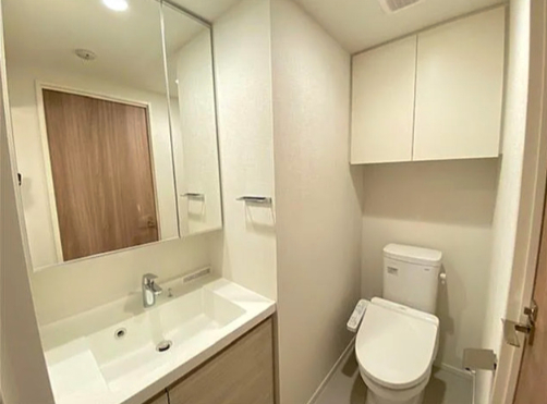 洗面設備　写真は同タイプ住居です