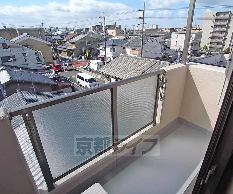 バルコニー　南向きのバルコニーです