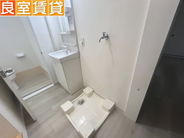 その他　洗濯機置き場