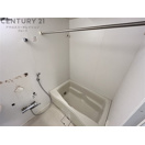 バス・シャワールーム　浴室乾燥機・追い炊き機能付きの浴室♪