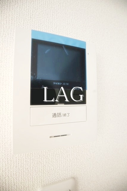 セキュリティ　モニター付きインターホンになります。