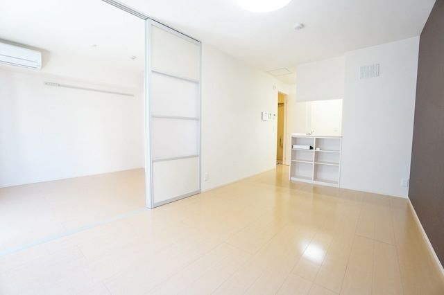 居室・リビング　★お部屋探しはタウンハウジング稲田堤店まで★