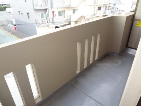 バルコニー　ベランダ