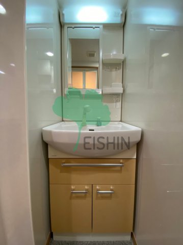 洗面設備　シンプルで使いやすい洗面台です！