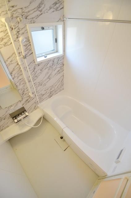 バス・シャワールーム　同一タイプ